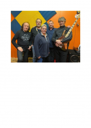 Musik uff´m Hof mit Cube Orange